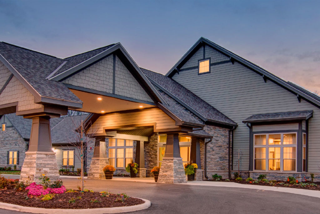 exterior shot of Maplewood at Cuyahoga Falls