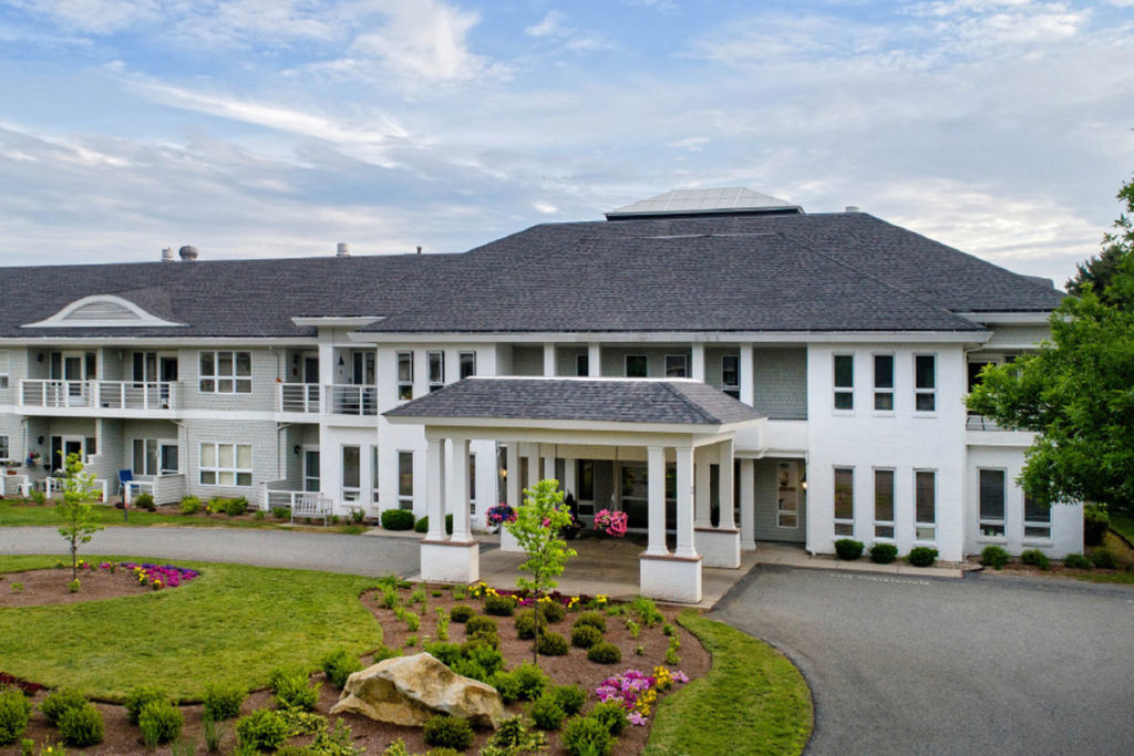 exterior shot of Maplewood at Mayflower Place