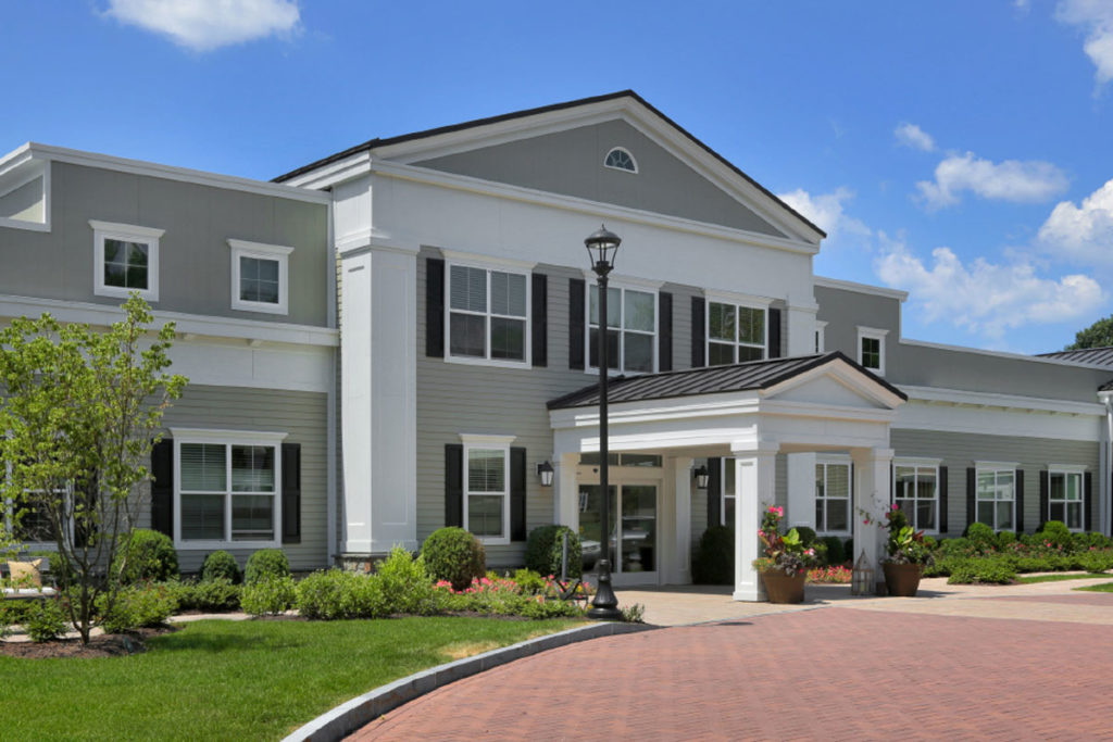exterior shot of Maplewood at Strawberry Hill